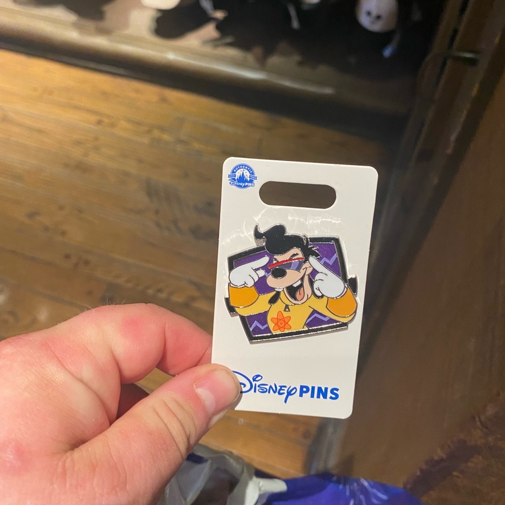 Disney Parks Pin 2024 A Goofy Movie Max As Powerline Costume Stand Out O…